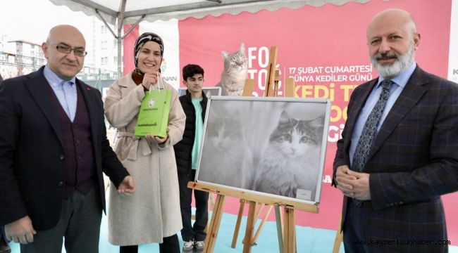 Kocasinan'da Kedi Temalı Fotoğraf Yarışması'nda kazananlar ödüllerini aldı