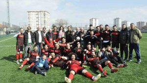 Özvatan Belediyespor'da şampiyonluk sevinci