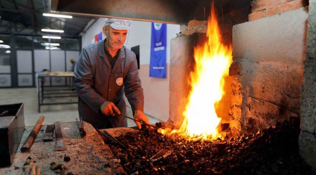 Şimdi TAREM'de ders zamanı