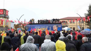 Tomarzalılar, toplu açılış töreninde Başkan Büyükkılıç'ı bağrına bastı