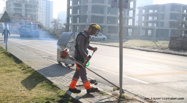 Yıldırım Beyazıt Mahallesi'nde toplu temizlik çalışması yapıldı