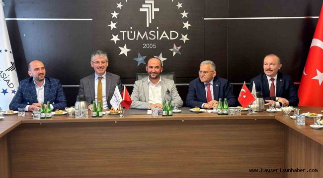 Büyükkılıç'tan TÜMSİAD Kayseri Şubesi'ne bayram ziyareti