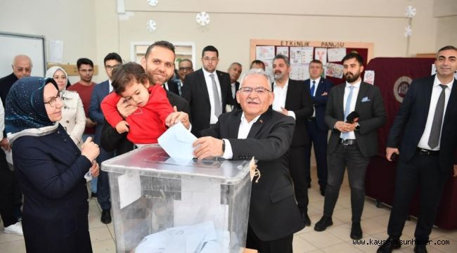 Büyükşehir'de ikinci Memduh Büyükkılıç dönemi: 296 bin 495 oy aldı