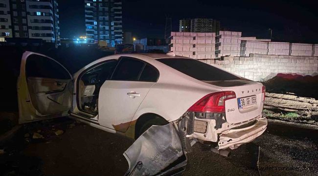 Kayseri'de polisin "dur" ihtarına uymayan alkollü sürücü yakalandı