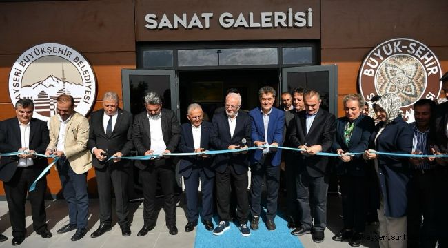 Büyük Sanat Galerisi açıldı