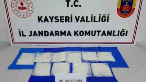 Kayseri'de 1 kilo uyuşturucu yakalandı