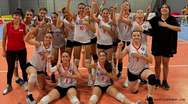 Kayserili voleybolcular Türkiye Çeyrek Finali'ni 'Arda Güler Sevinci' ile kutladı