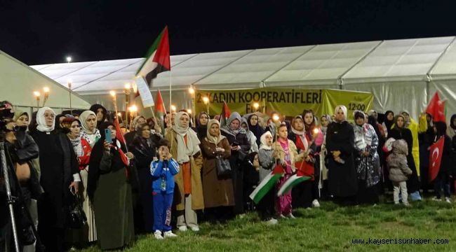 Mavi Marmara Gemisi'nde hayatını kaybeden Furkan Doğan anıldı