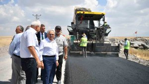 10 mahalleyi ilgilendiren 50 milyon TL'lik asfalt çalışması başladı