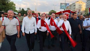 Başkan Özdoğan: "Birliğimiz ve beraberliğimizle hainlere karşı dimdik ayaktayız"