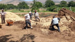 Kayseri'de kerpiç evler yeniden yapılıyor