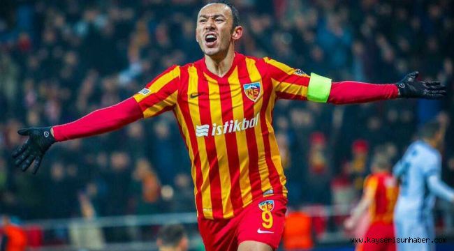 Umut Bulut futbolu bıraktı