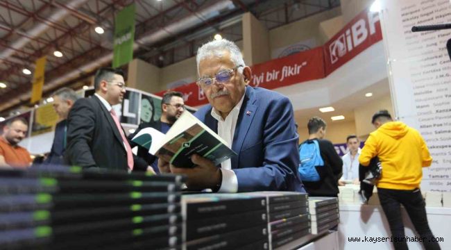 Başkan Büyükkılıç'tan Dünya Kitapseverler Günü'nde 7. Kayseri Kitap Fuarı müjdesi