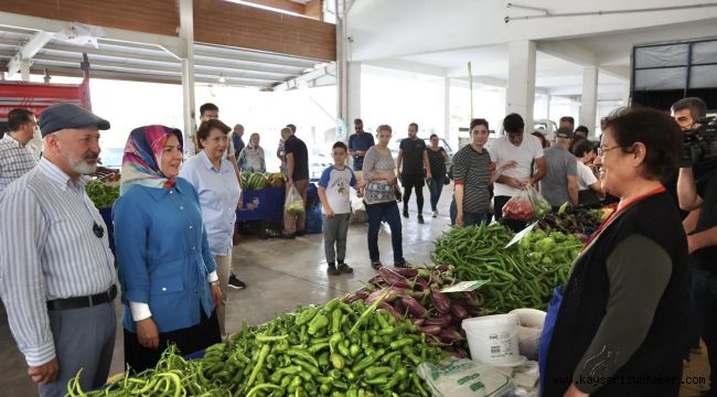 Başkan Çolakbayrakdar: "Yüzde 100 ekolojik pazar, Türkiye'ye model oldu"