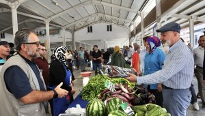 Başkan Çolakbayrakdar'a ekolojik pazar teşekkürü