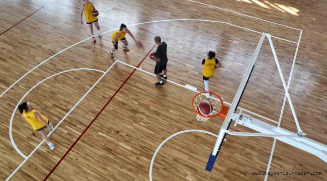 Erciyes Yüksek İrtifa Kamp Merkezi, basketbol takımlarını ağırlıyor