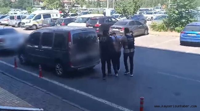 Kayseri'de aranan şahıslara geçit yok: 2 gözaltı