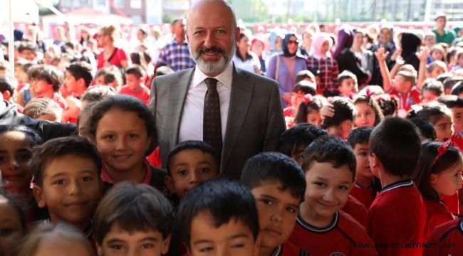 Başkan Çolakbayrakdar: "Eğitim için tüm imkânlarımızı seferber ediyoruz"