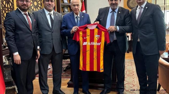 Kayserispor yönetiminden Bahçeli'ye ziyaret