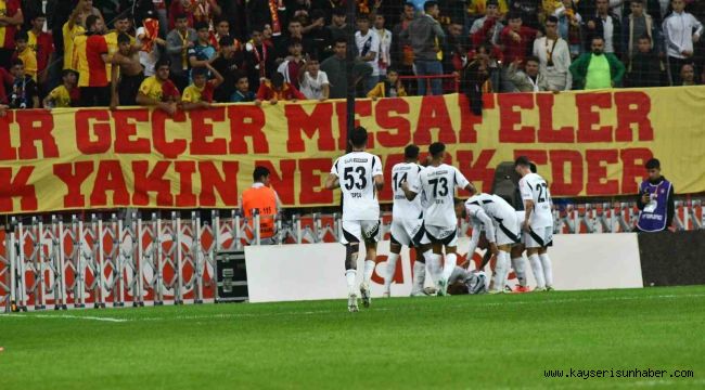 Trendyol Süper Lig: Kayserispor: 0 - Beşiktaş: 3