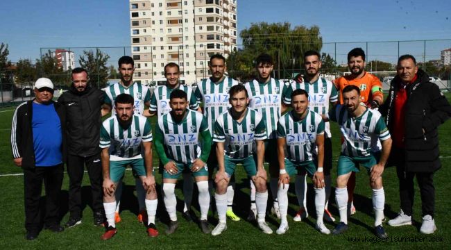 Argıncıkspor doludizgin ilerliyor