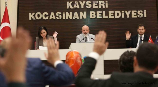 Başkan Çolakbayrakdar, "Şehrimize daha güzel hizmet için çalışıyoruz"