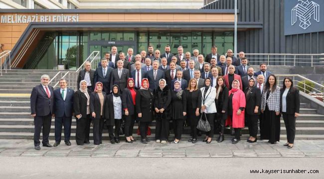 Başkan Palancıoğlu, muhtarları Melikgazi Belediyesi'nde misafir etti