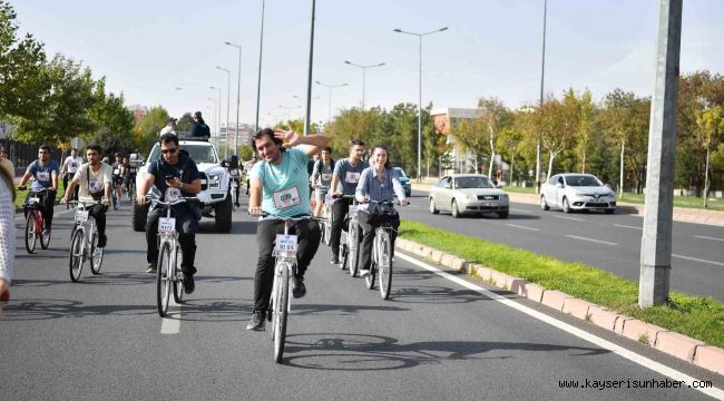 Doktorlar, büyükşehir ile 'sağlık' için pedalladı