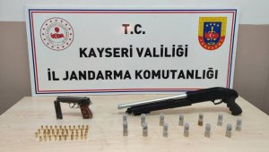 Jandarmadan silah ticareti yapanlara operasyon