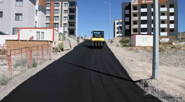 Talas'ta sonbahar asfaltı hız kesmiyor