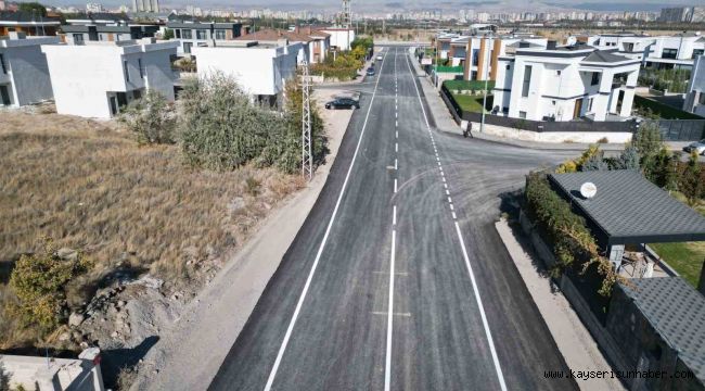 Erenköy mahallesinde asfalt ve çevre düzenleme çalışması gerçekleştirildi