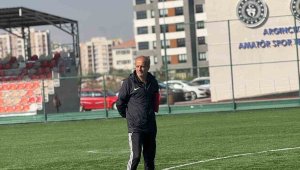 Yahyalıspor'da Hastoprakçılar dönemi başladı