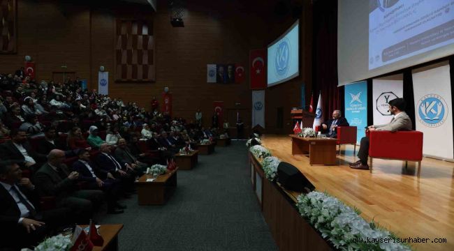 Başkan Büyükkılıç; gençlerle tecrübelerini paylaştı