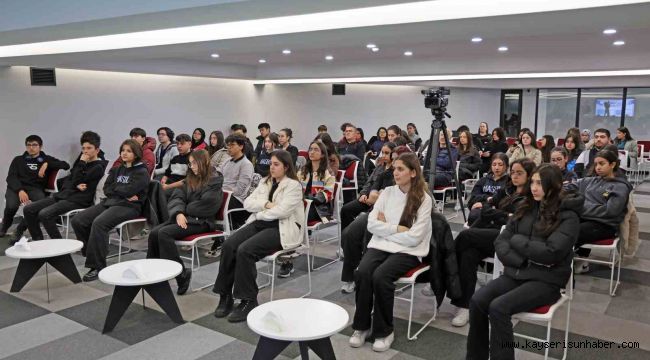 Talas'ın yazar okulu seminerleri dolu dolu