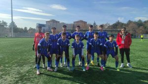 U16'da Tomarza Belediyespor 3 puanı 3 golle aldı