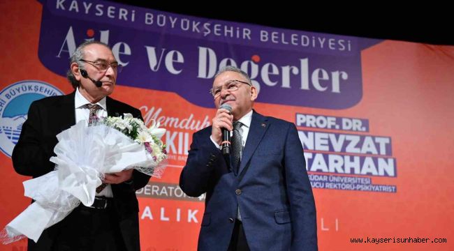 Başkan Büyükkılıç, Aile ve Değerler Konferansı'na katıldı