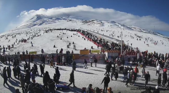 Erciyes'te sömestir bereketi