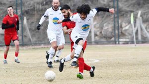 Kayseri Şeker Süper Amatör Küme: Hacılar Erciyesspor: 5 - Özvatanspor: 0