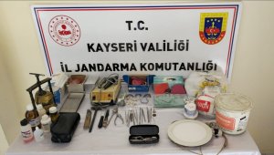 Sahte diş hekimini jandarma yakaladı