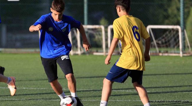 Talas'ta Sömestri Futbol Turnuvası