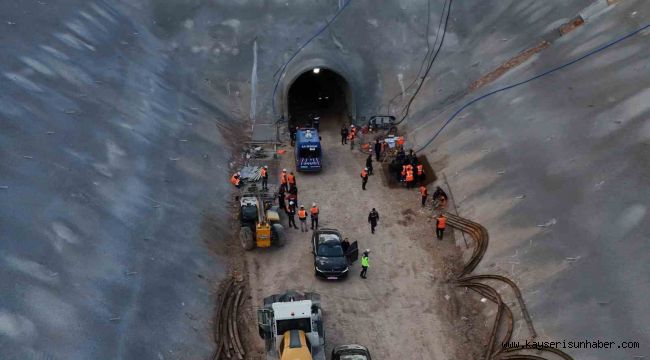 Kaya düşen hızlı tren şantiyesinde arama kurtarma çalışmaları tamamlandı